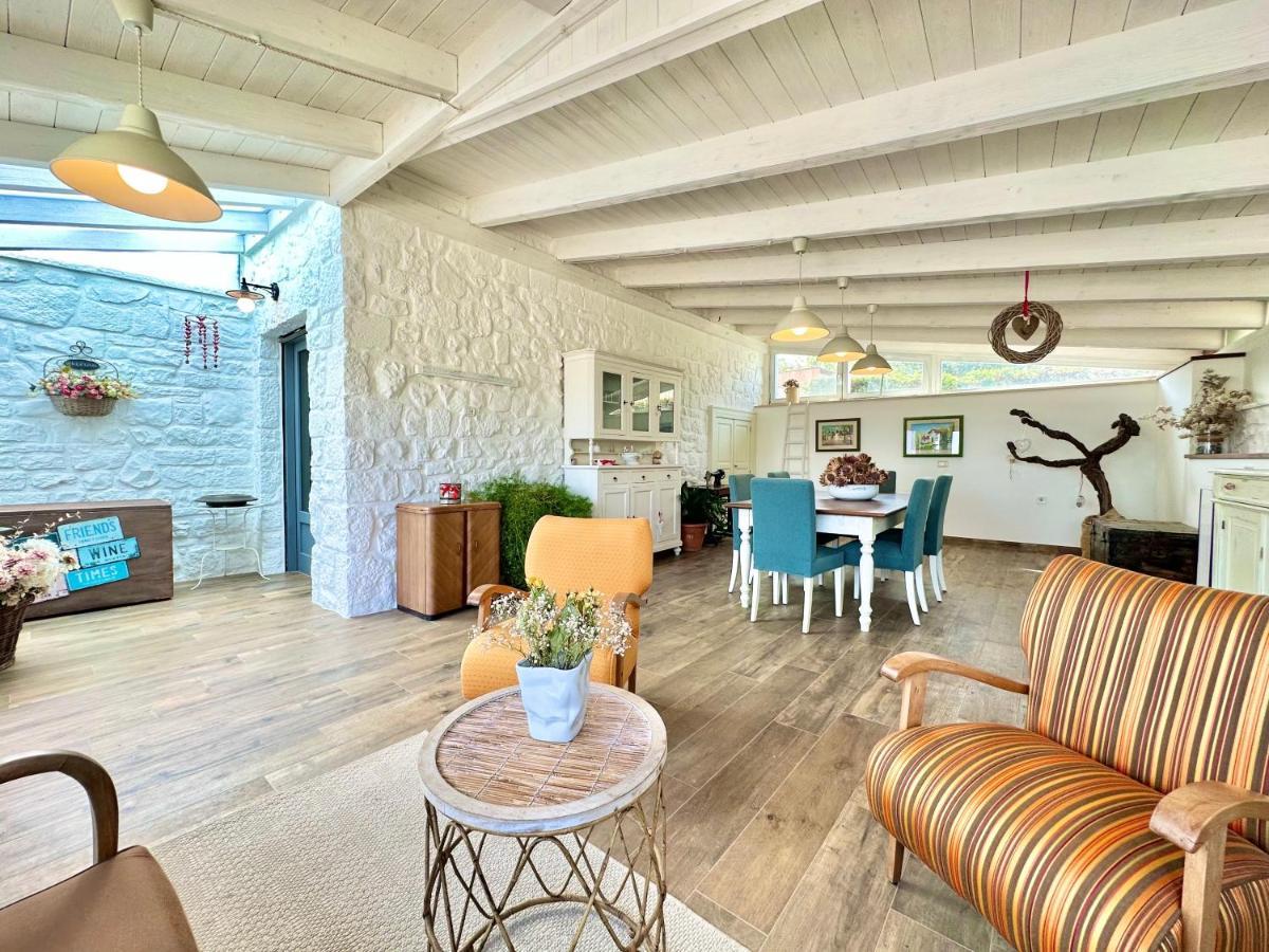 Trullo Il Carrubo Villa Alberobello Ngoại thất bức ảnh